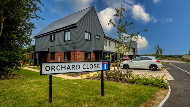 03A Orchard Close