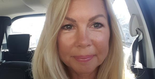 Sarah Allen Headshot (1)